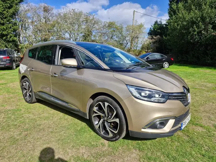 Renault Grand Scenic 2017 photo 3