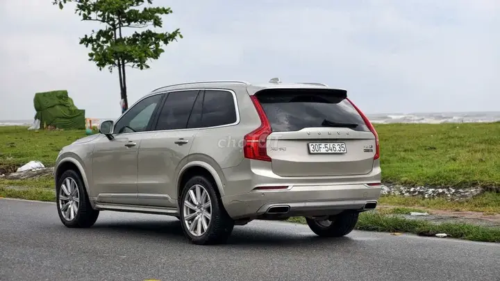 Volvo Xc90 2018 photo 2