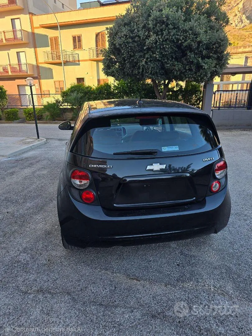 Chevrolet Aveo 2013 photo 3