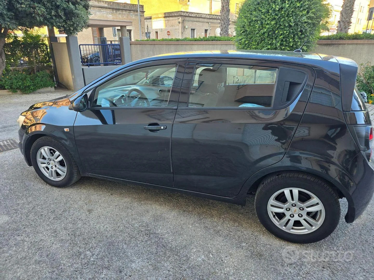 Chevrolet Aveo 2013 photo 4