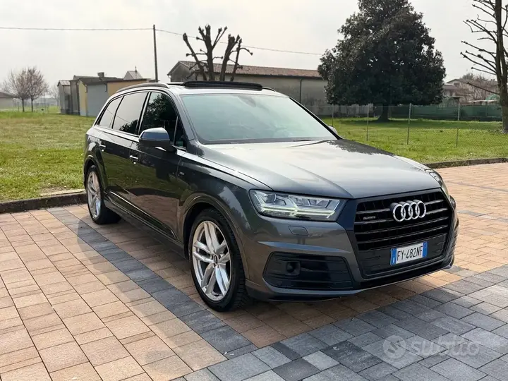 Audi Q7 2019 photo 3