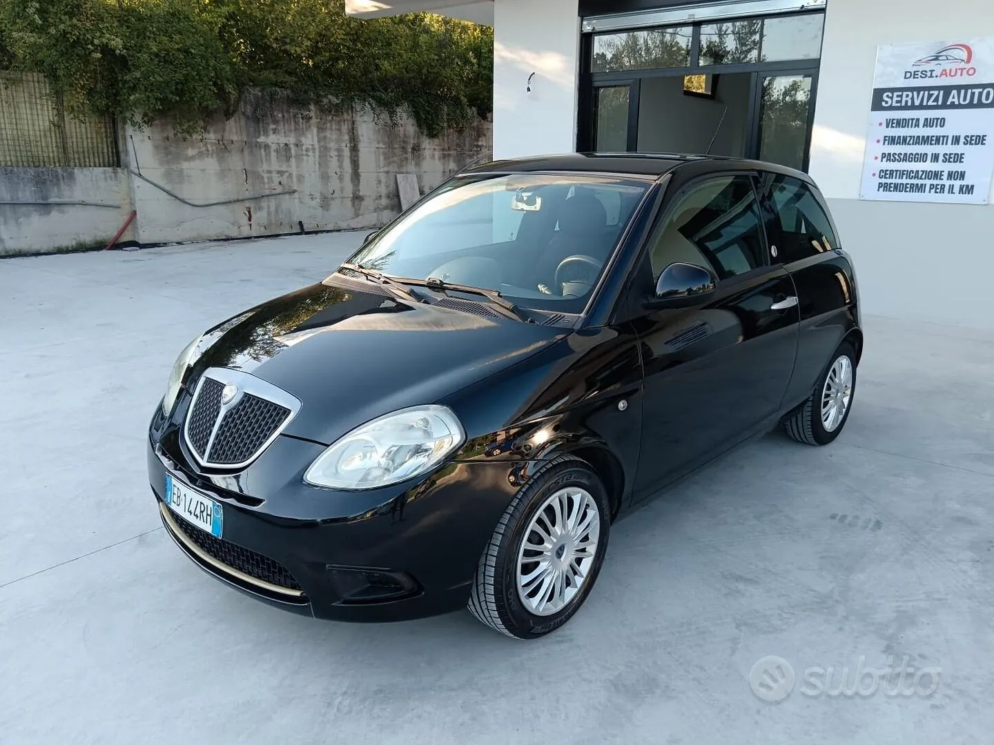 Lancia Ypsilon
