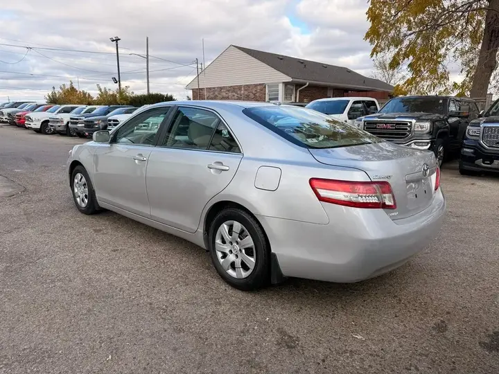 Toyota Camry 2010 photo 5