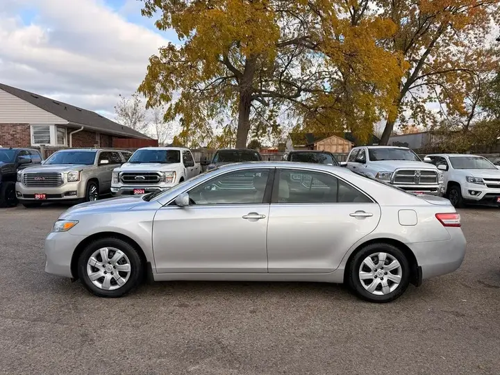 Toyota Camry 2010 photo 4