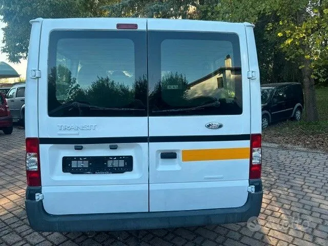 Ford Transit 2011 photo 5