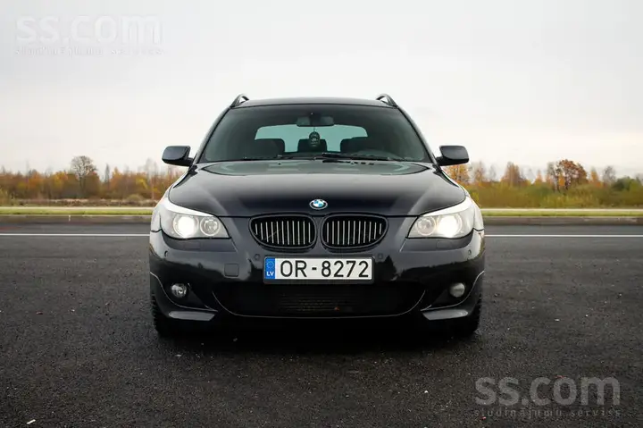 BMW 5 Series 2006 photo 2