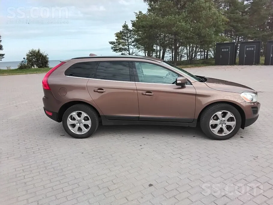 Volvo Xc60 2009 photo 2