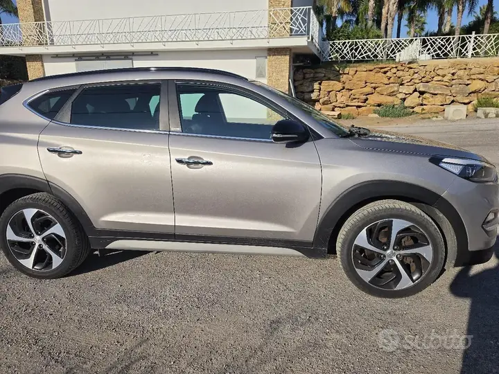 Hyundai Tucson 2017 photo 2
