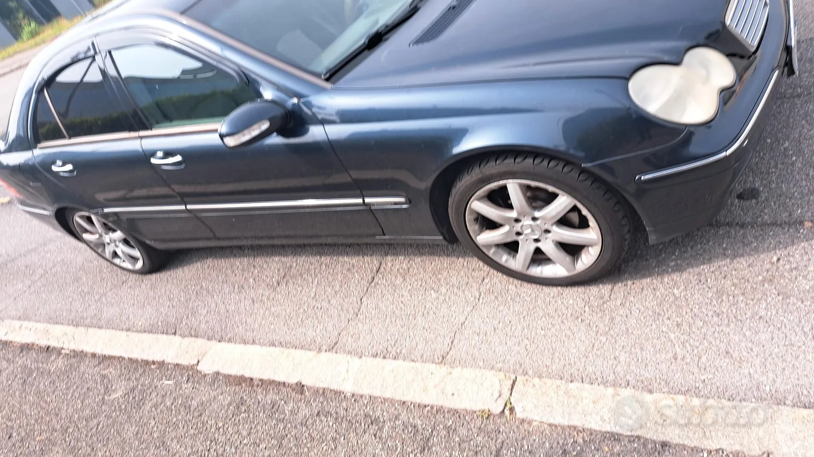 Mercedes-Benz C180 Kompressor 2003 photo 2