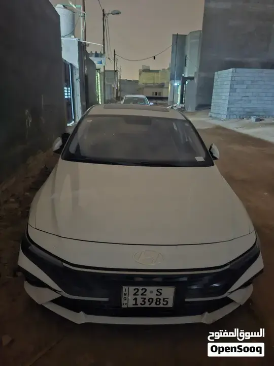 Hyundai Elantra 2025 photo 3