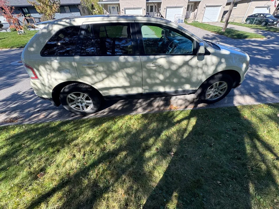 Ford Edge 2008 photo 3