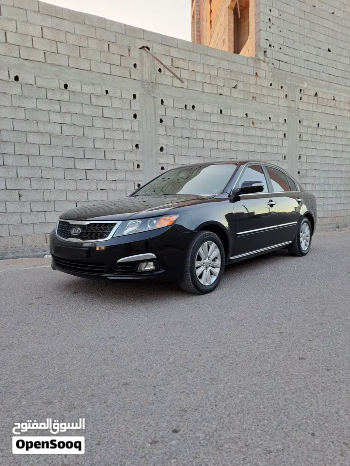 Kia Lotze 2010 photo 3