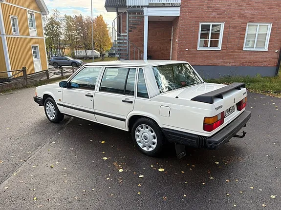 Volvo 740 1988 photo 2
