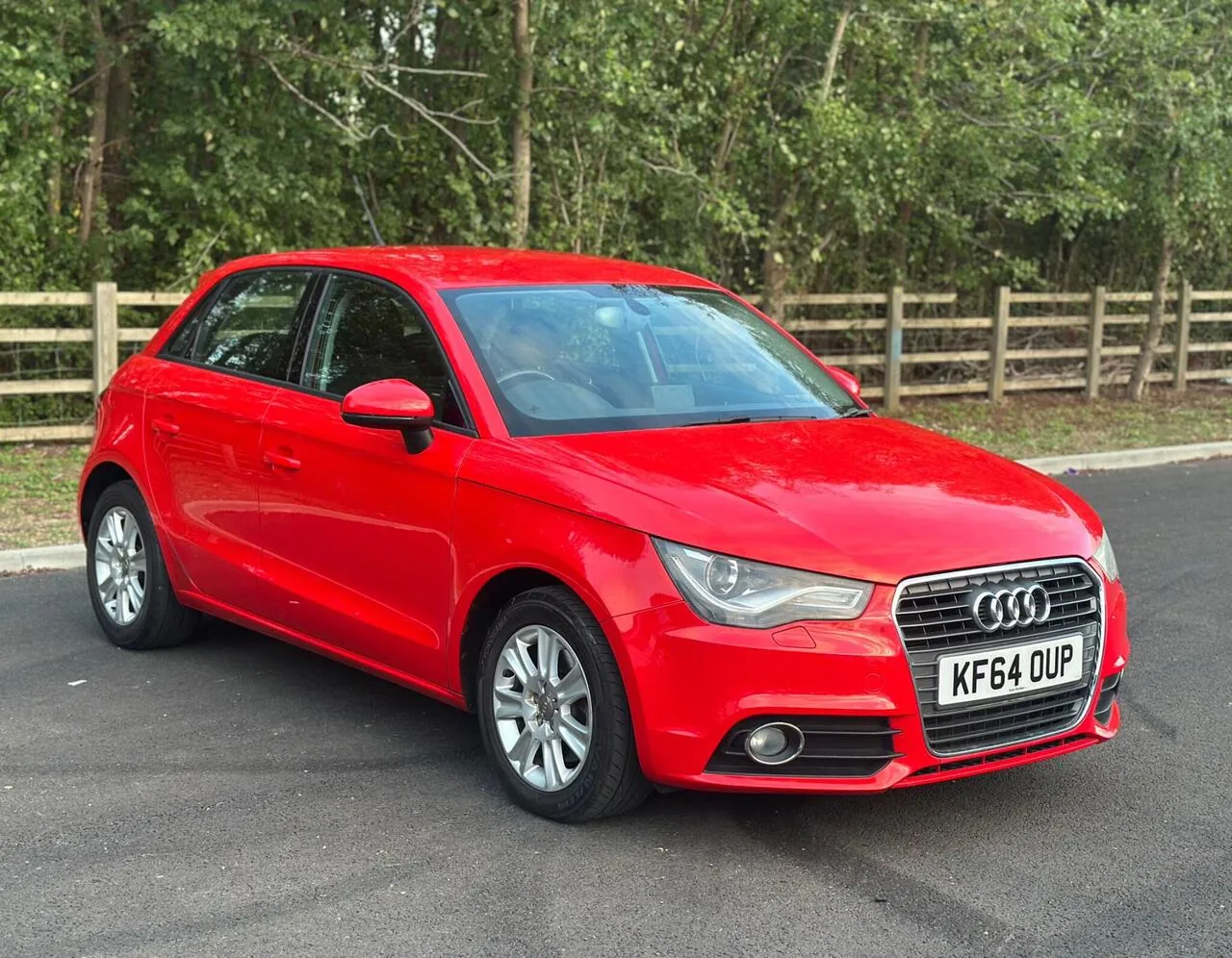 Audi A1 2014 photo 2