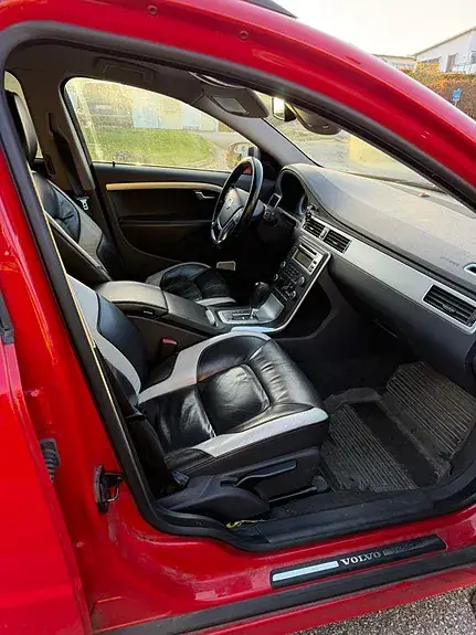 Volvo V70 2011 photo 4