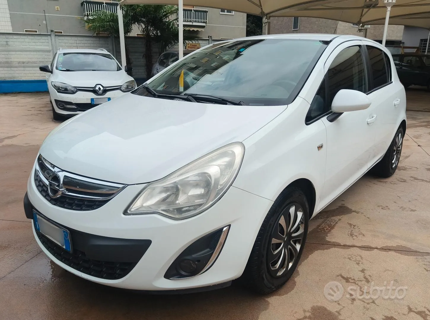 Opel Corsa 2011 photo 2