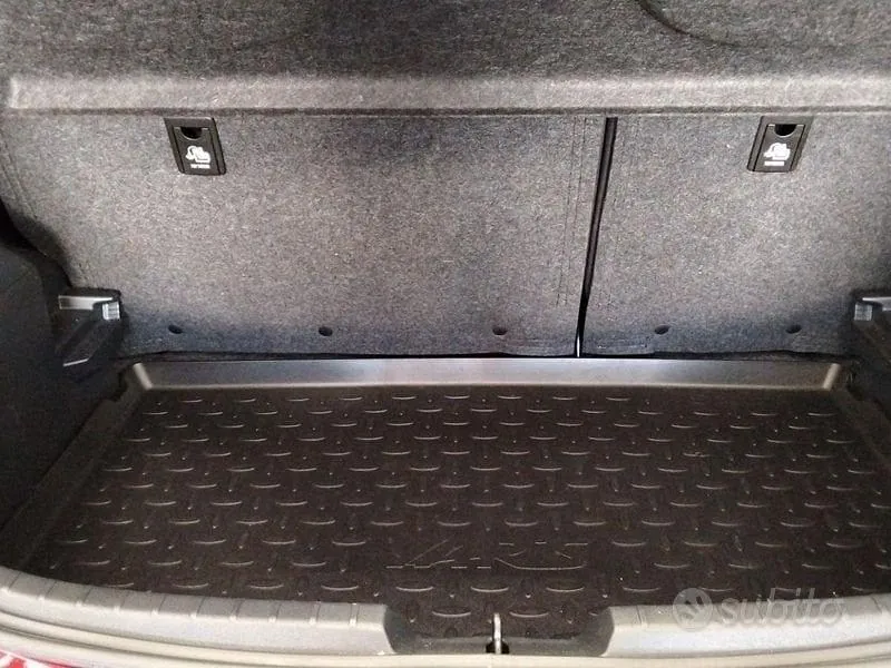 Toyota Yaris 2017 photo 5