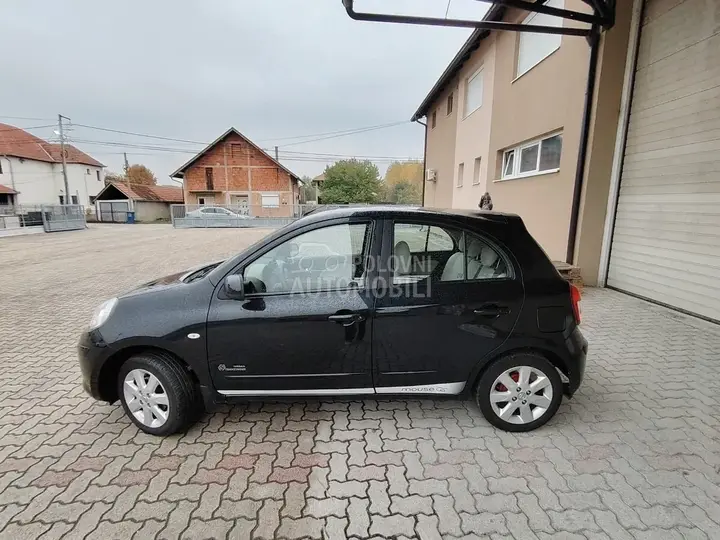 Nissan Micra 2012 photo 4