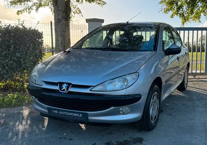 Peugeot 206