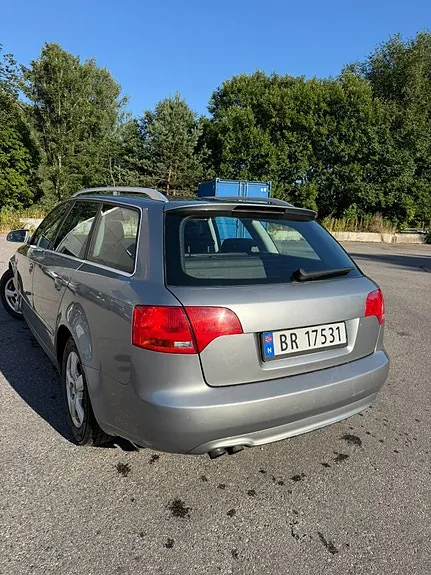 Audi A4 2005 photo 4