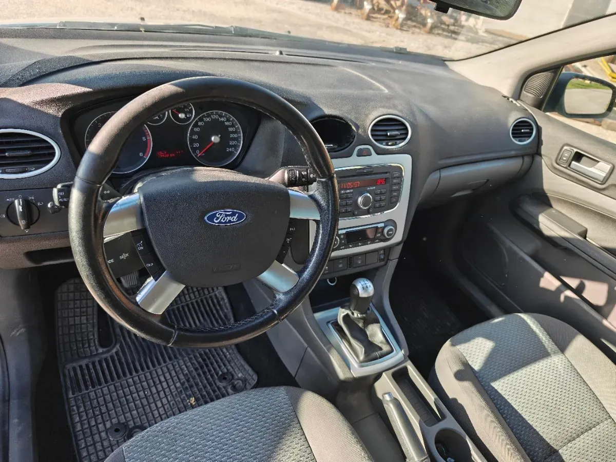 Ford Focus 2007 photo 3