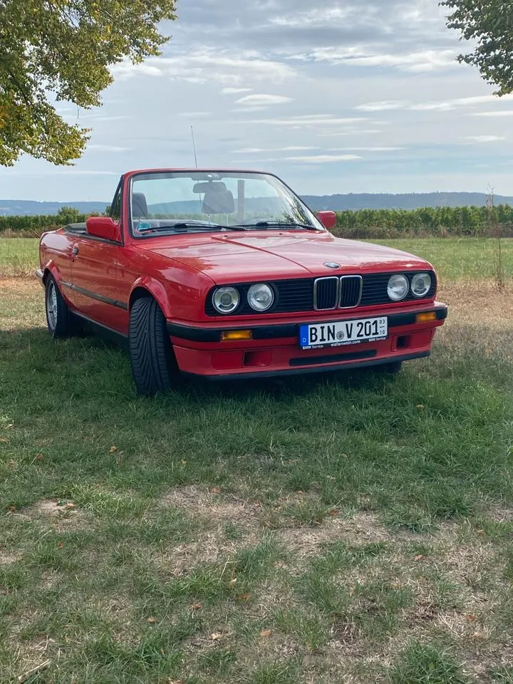 BMW E30