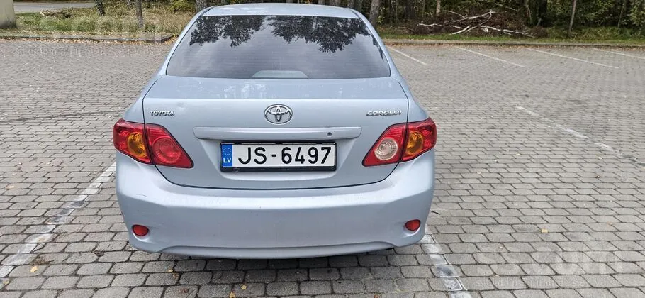 Toyota Corolla 2010 photo 2