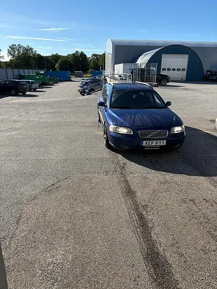 Volvo V70 2006 photo 2