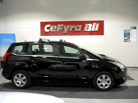 Peugeot 5008 2010 photo 4