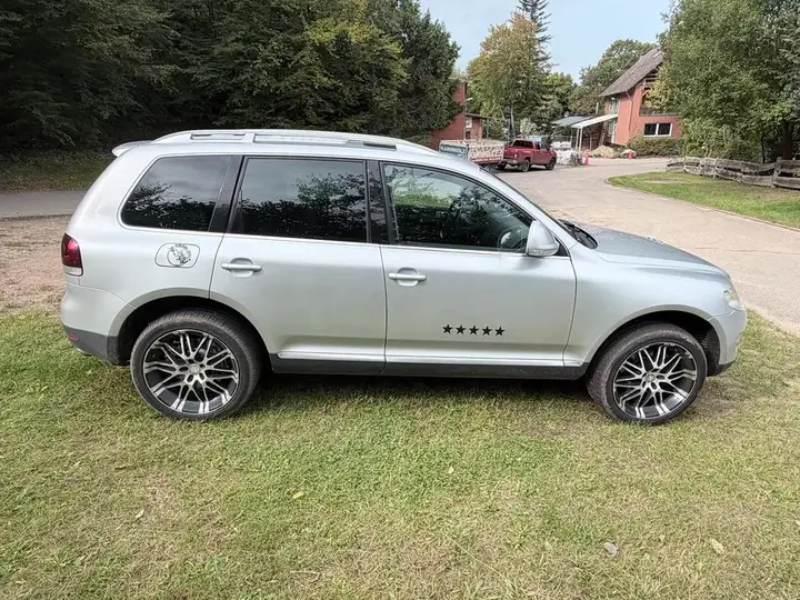 Volkswagen Touareg