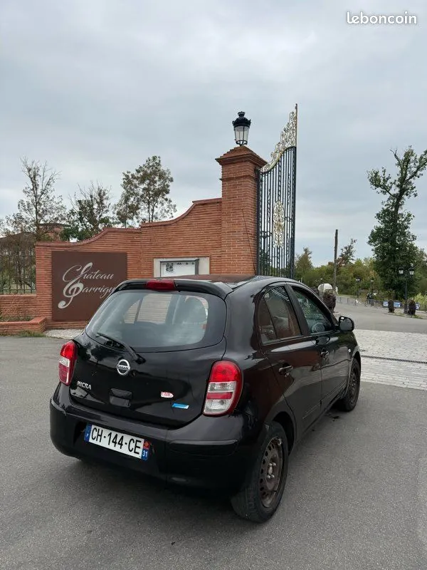 Nissan Micra 2012 photo 4