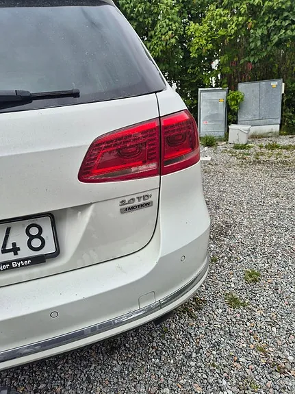 Volkswagen Passat 2012 photo 3