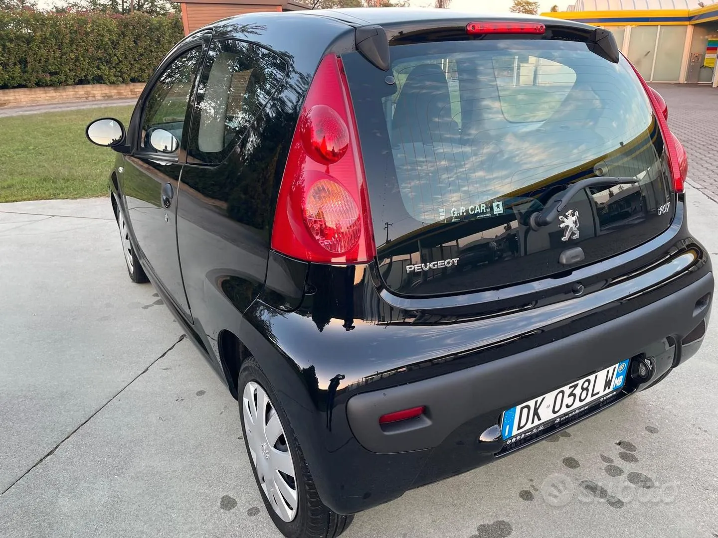 Peugeot 107 2007 photo 2