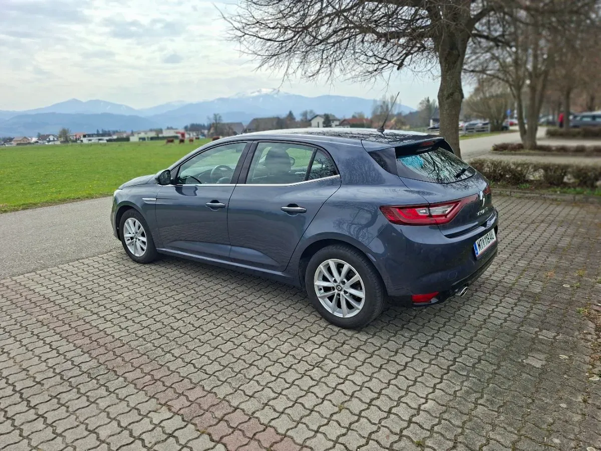 Renault Megane 2017 photo 3