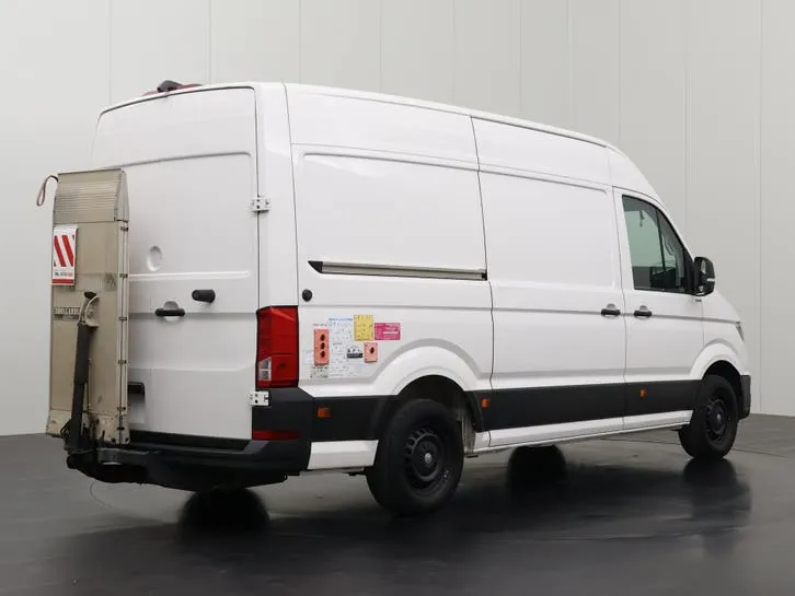 Volkswagen Crafter 2021 photo 2