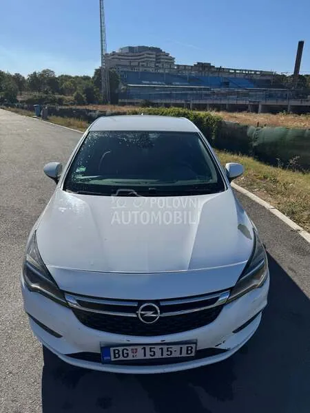Opel Astra K