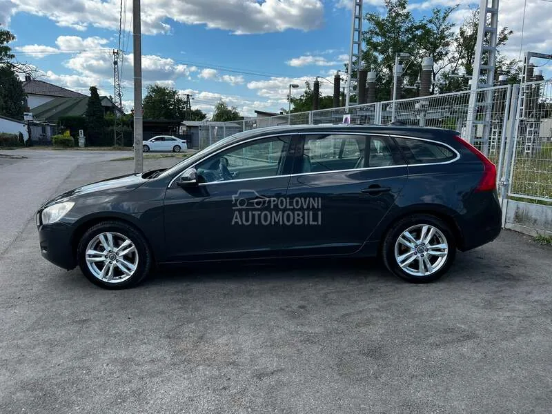 Volvo V60 2013 photo 4