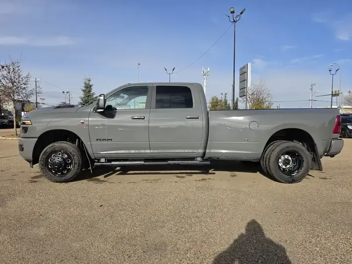 Ram 3500 2026 photo 3