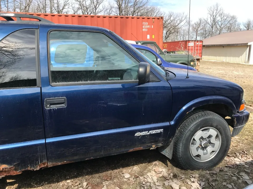 Chevrolet Blazer 2005 photo 2