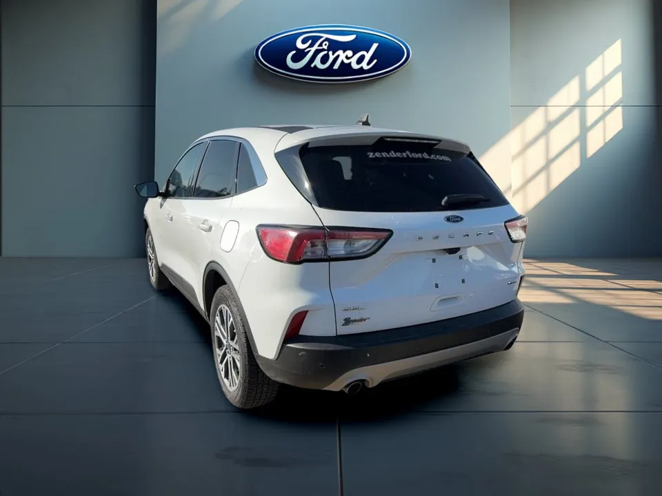 Ford Escape 2022 photo 4