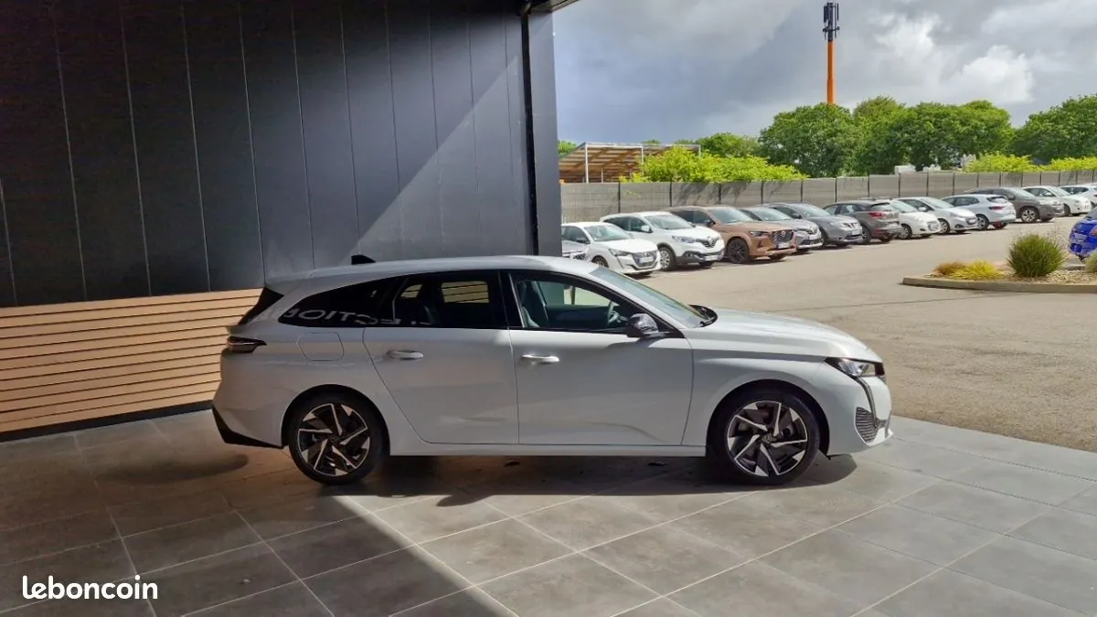 Peugeot 308 2024 photo 5