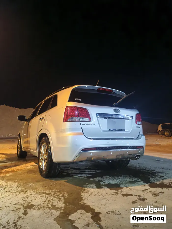 Kia Sorento 2013 photo 2