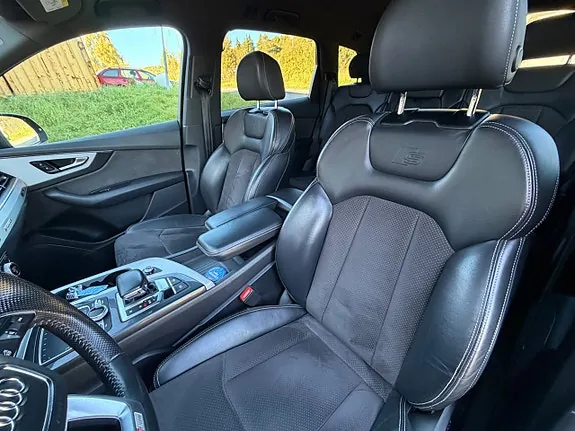 Audi Q7 2017 photo 5