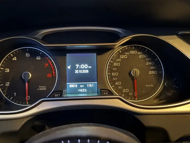 Audi A4 2015 photo 5