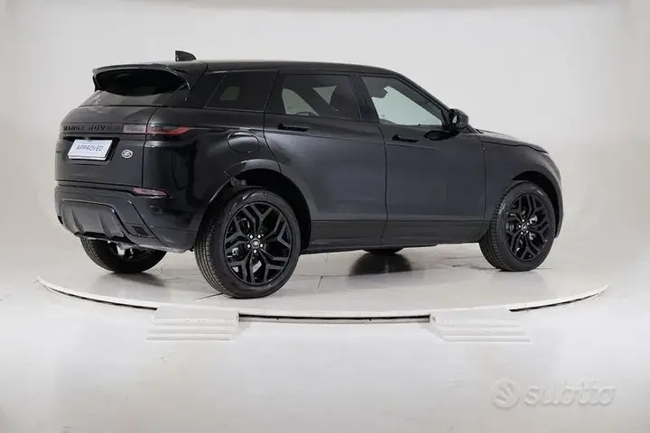 Land Rover Evoque 2022 photo 2