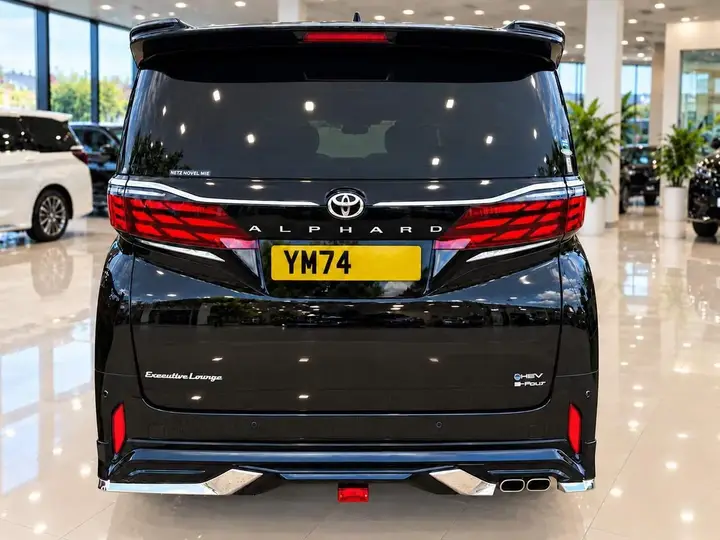 Toyota Alphard 2024 photo 2