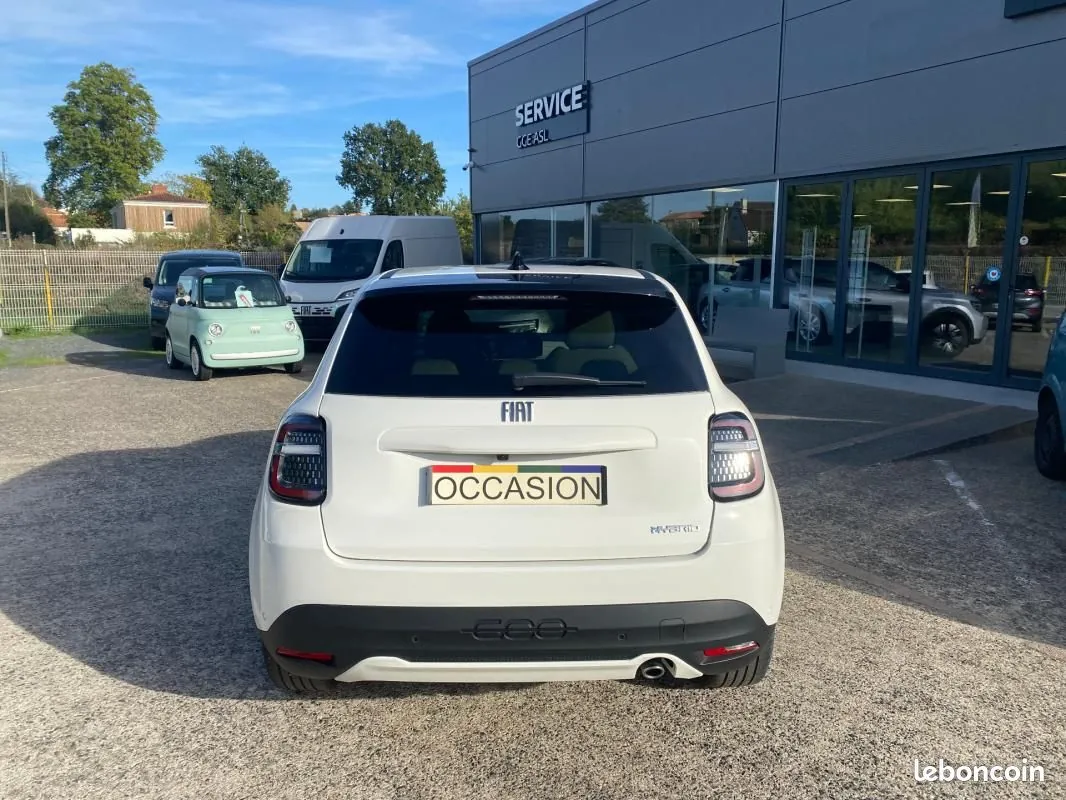 Fiat 600 2025 photo 4