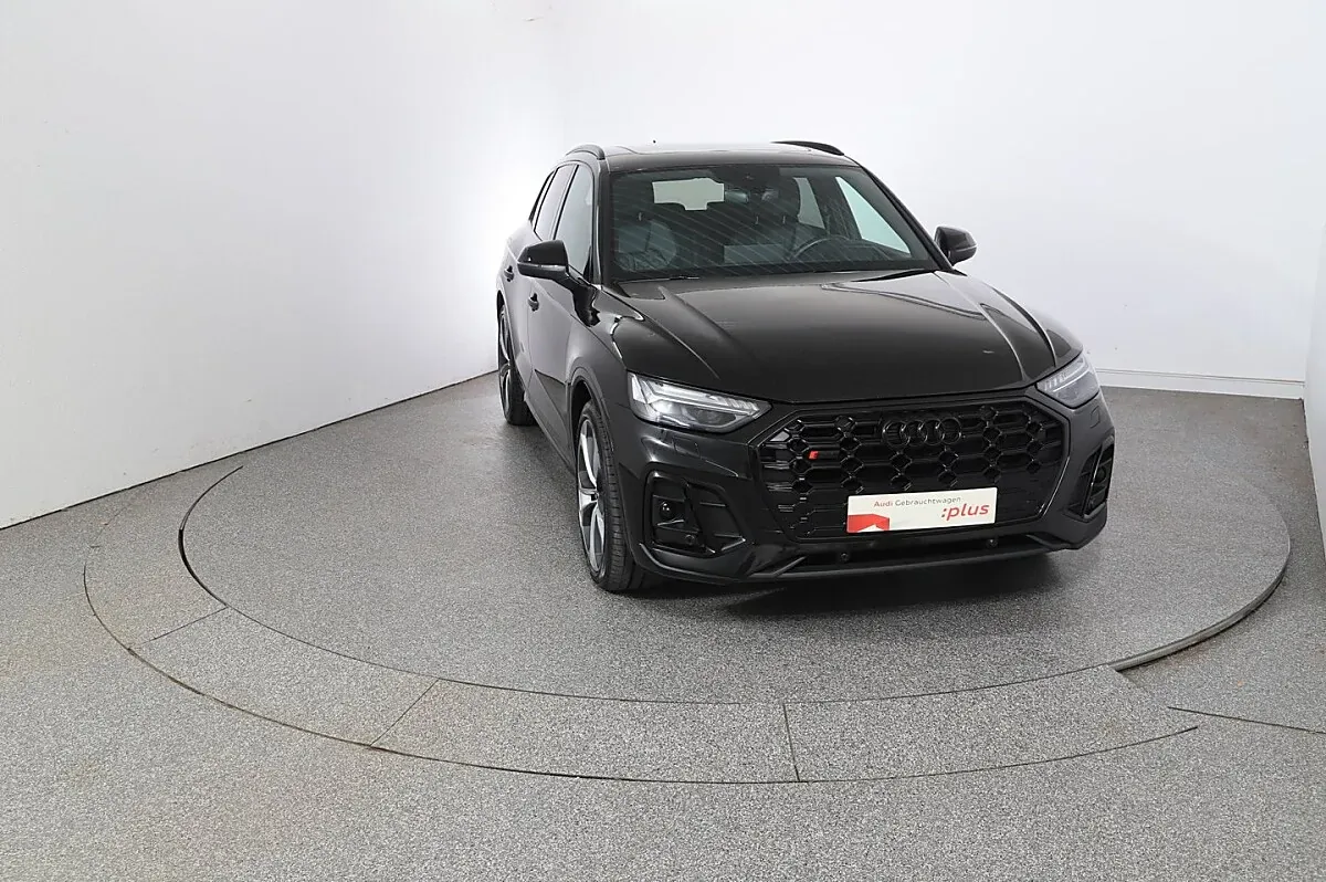 Audi Q5 2022 photo 2