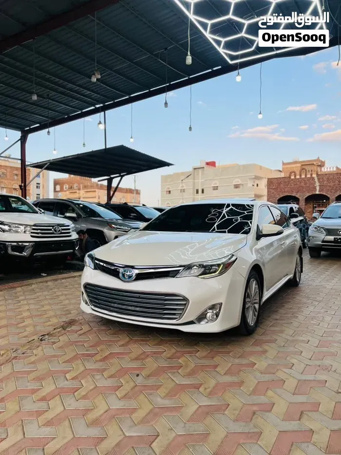 Toyota Avalon 2013 photo 3