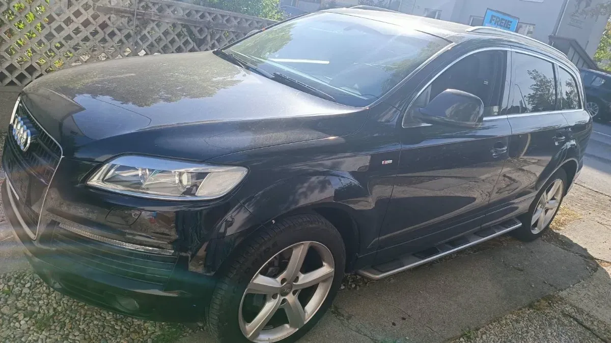 Audi Q7 2008 photo 2